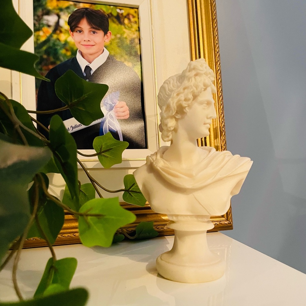 Classic Cream Bust Sculpture